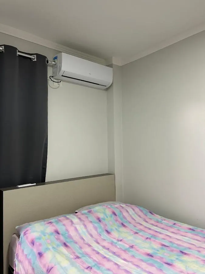 Apartamento Terreo Com Jardim Gourmet Apartment Picarras Brazil