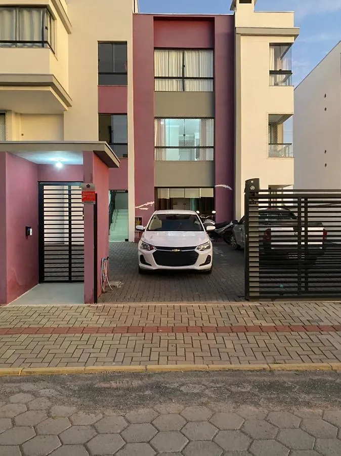 Apartamento Terreo Com Jardim Gourmet Apartment Picarras